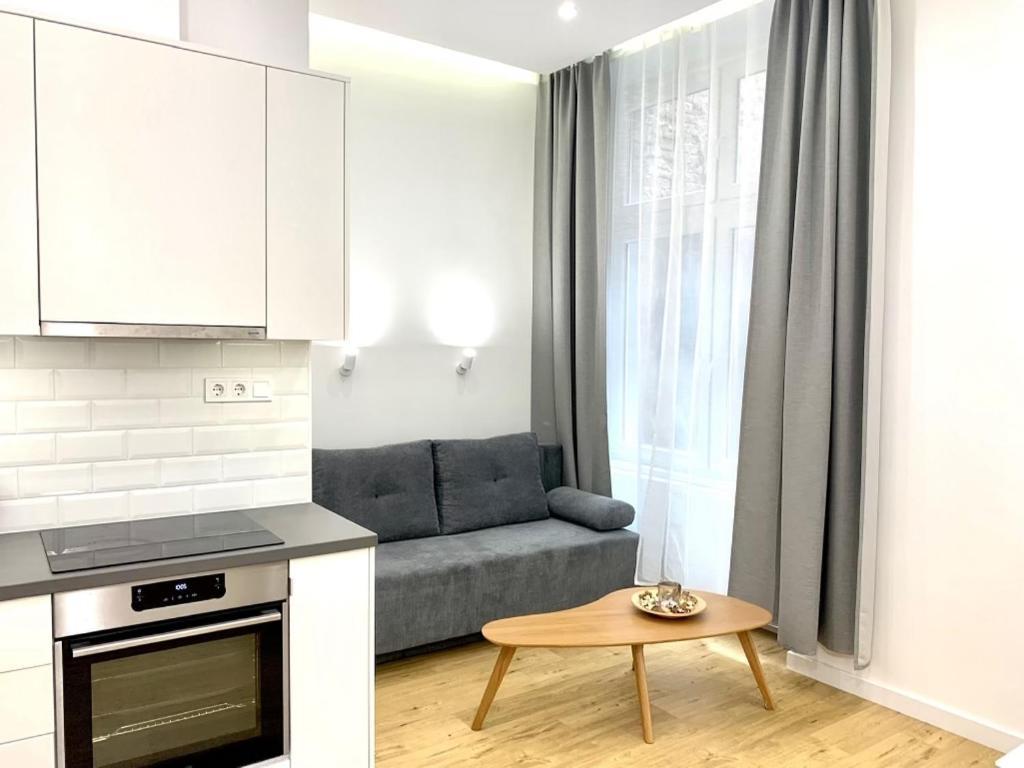 Colton Budapest Paulay Apartments מראה חיצוני תמונה